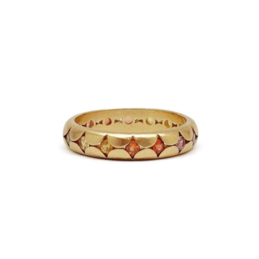 Rainbow Sapphire Wide Scallop Band, 4mm - Lauren Newton
