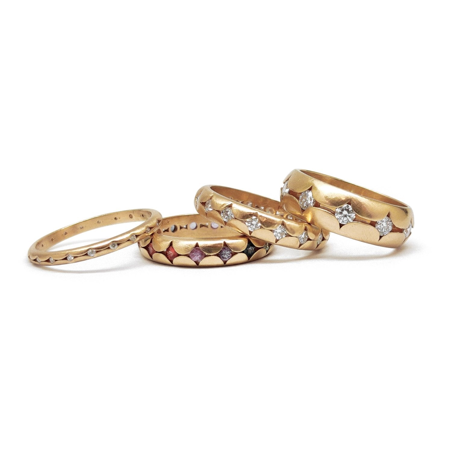 White Diamond Thin Scallop Band, 2mm - Lauren Newton