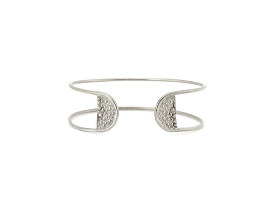 Stingray Tab Cuff - Lauren Newton Jewelry